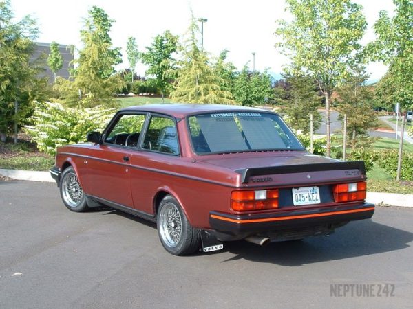 Volvo 240 242 244 accessory trunk spoiler