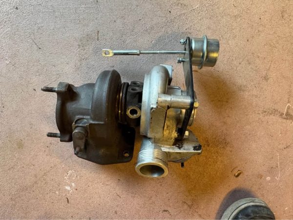 Volvo TD04-15G with Yoshifab relocation bracket and new wastegate