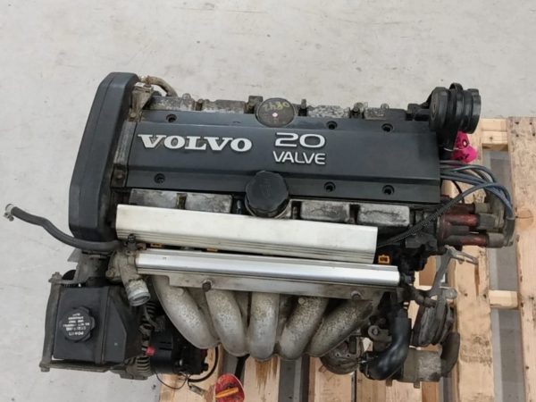 Volvo 850 Engine Assembly 2.4L